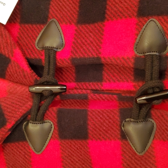 NEW Girls Good Lad Buffalo Check Fleece Cape Size 6X - Picture 4 of 4